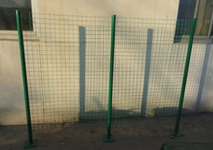 枣阳铁丝网围栏 铁丝网围栏厂家 优质商家 散养鸡铁丝网围栏