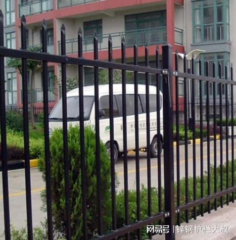 锌钢围墙护栏网a固始a锌钢围墙护栏网生产厂家