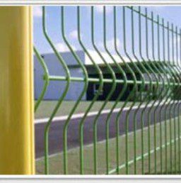 铁路护栏网厂家,草原围栏网价格,小区隔离栅规格国标