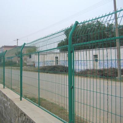 绿色养殖圈地护栏网与围墙道路隔离框架护栏网的专业供应